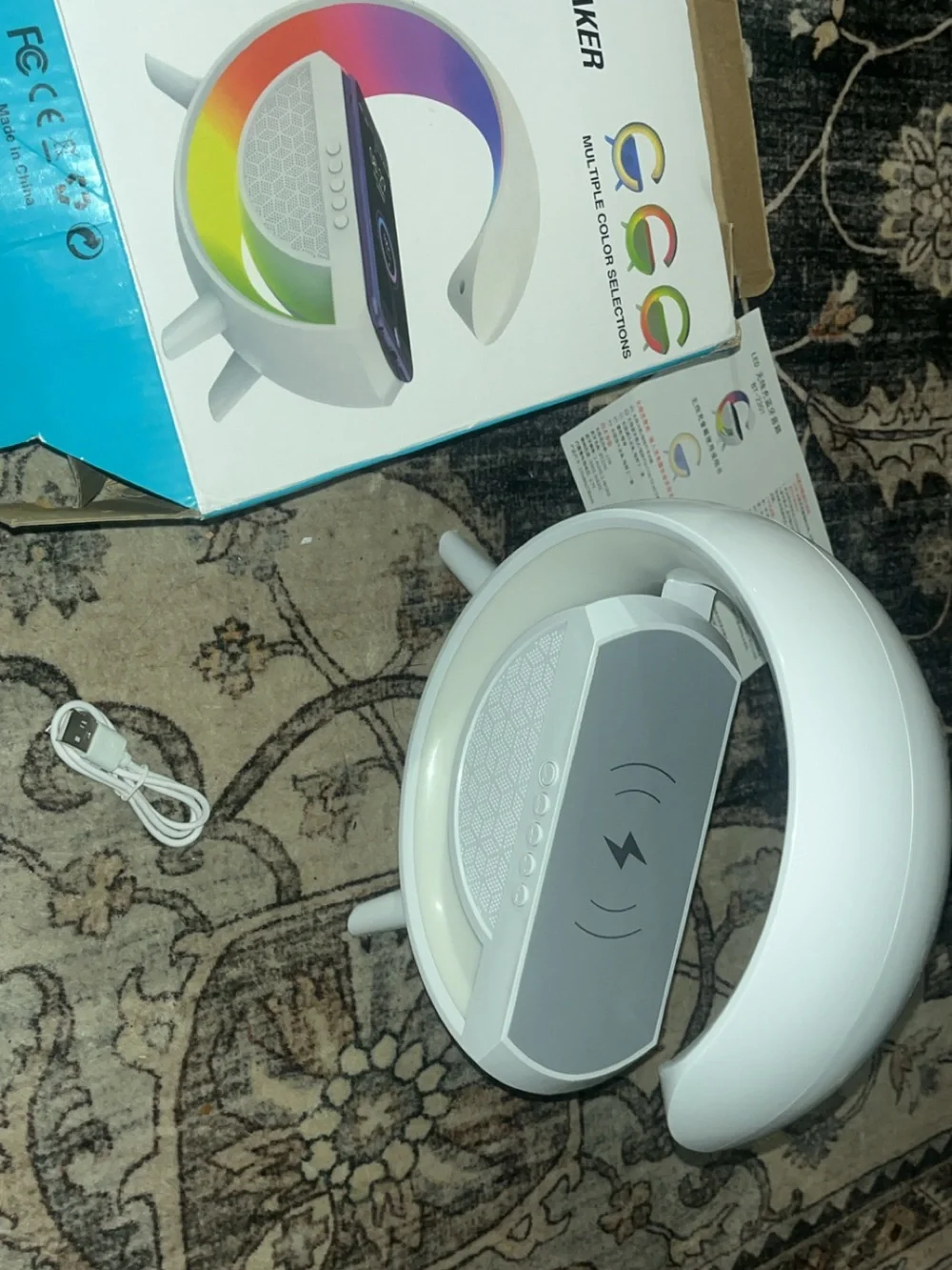 LED Wireless Charging Speaker with RGB Light - White